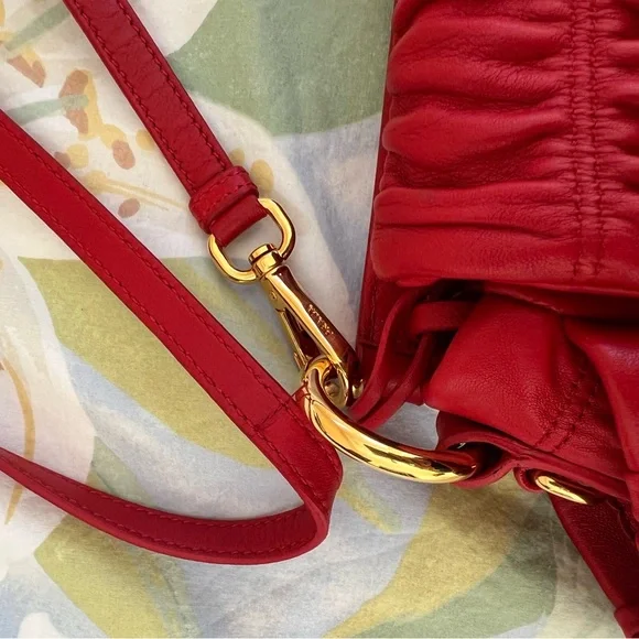 Prada Patina Dressy gaufre Red Leather Bag (rosso) - Picture 3 of 12